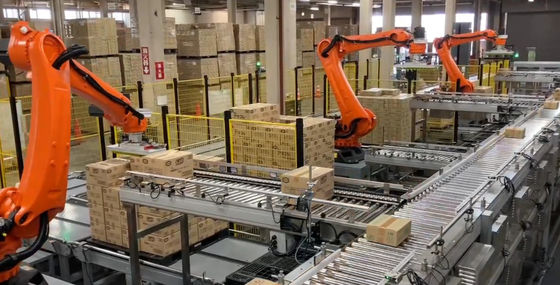 Komórka robotowa przemysłowa o ładunku użytecznym 60 kg z sterownikiem KRC4