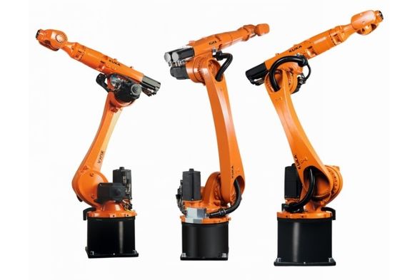 Kuka Newsletter Ramię robota z automatyzacją przemysłową KR 22 Optymalizacja spawania